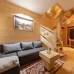 Chalet Zakopianski Czar *