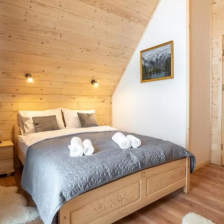 Zakopianski Czar Alpesi faház *